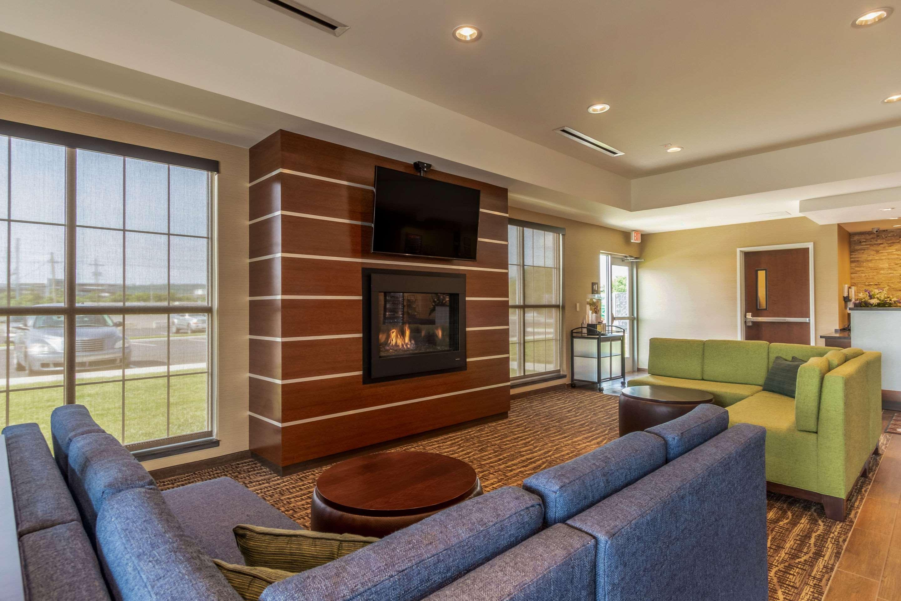Comfort Inn & Suites - Harrisburg Airport - Hershey South Middletown  Exteriér fotografie